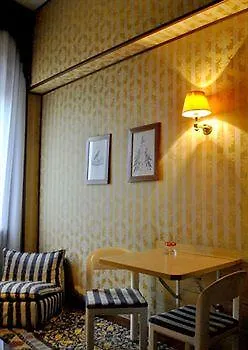 Apart Otel House