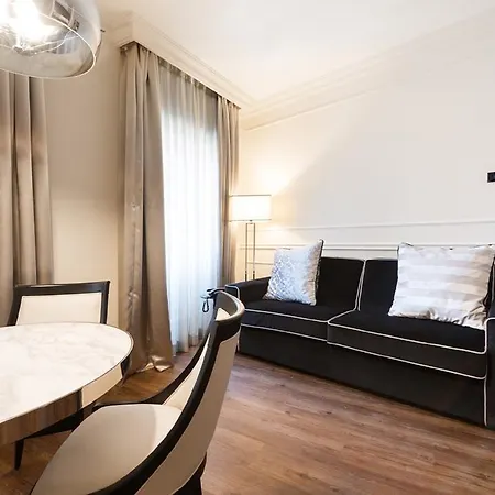 House 4*