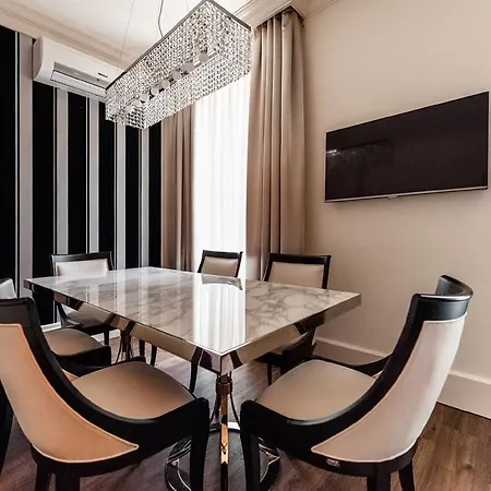 House 4* Verona